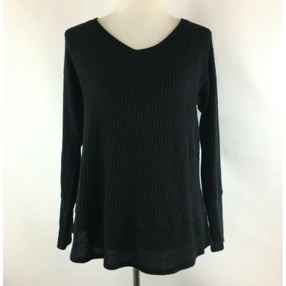 Caslon Black Cozy V-Neck Waffle Knit Tee - Picture 14 of 16